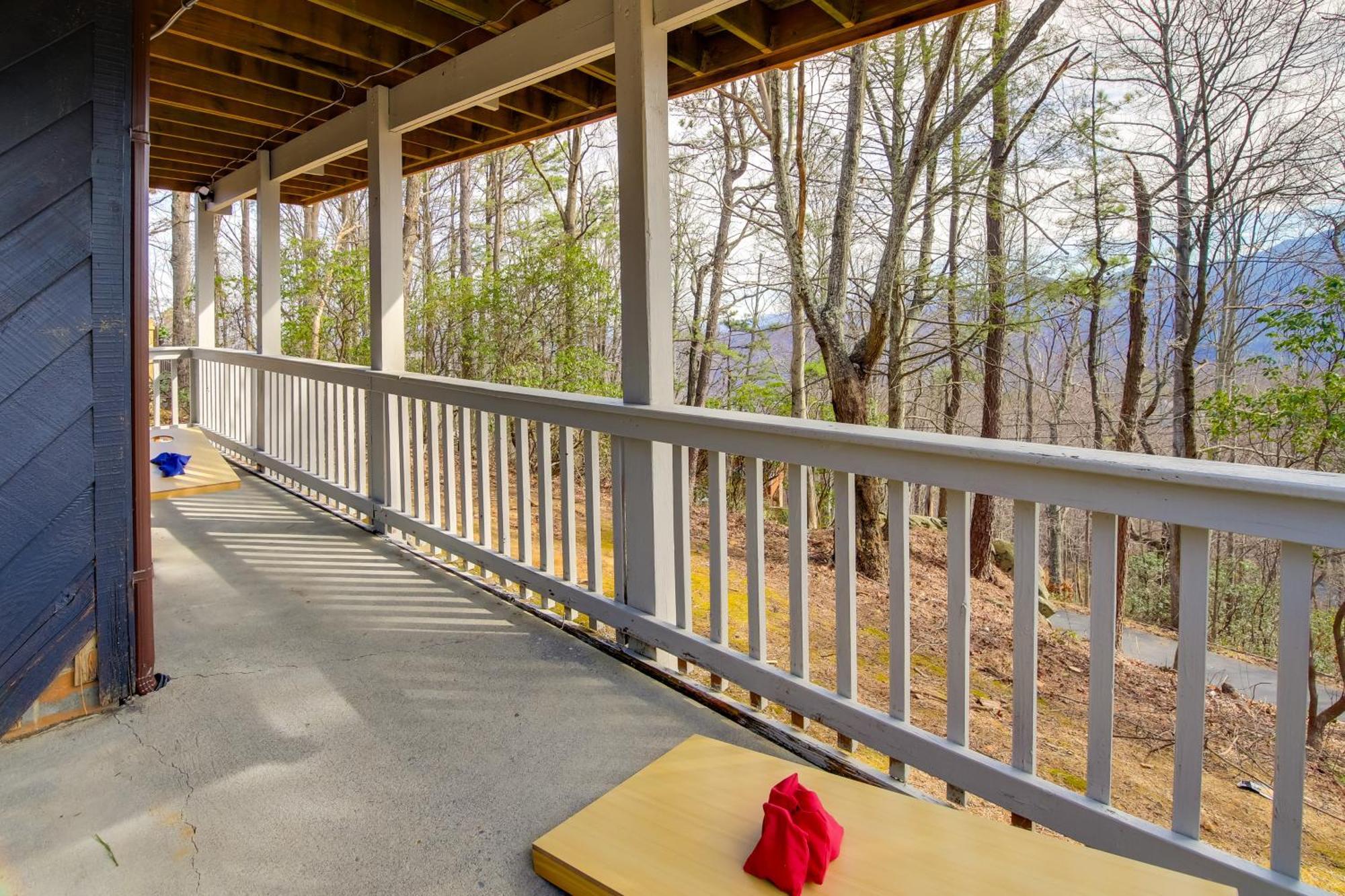 Gatlinburg Mountain Cabin With Hot Tub, Deck And Games ภายนอก รูปภาพ